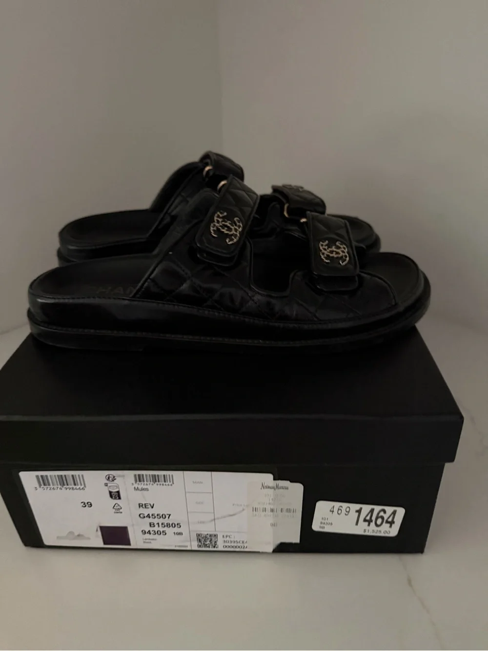 CHANEL luxury slides